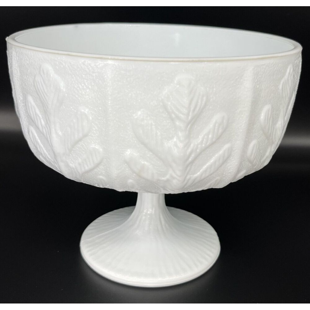 Vintage Oak Leaves‎ Pedestal Dish Compote White Milk Glass FTD 1978